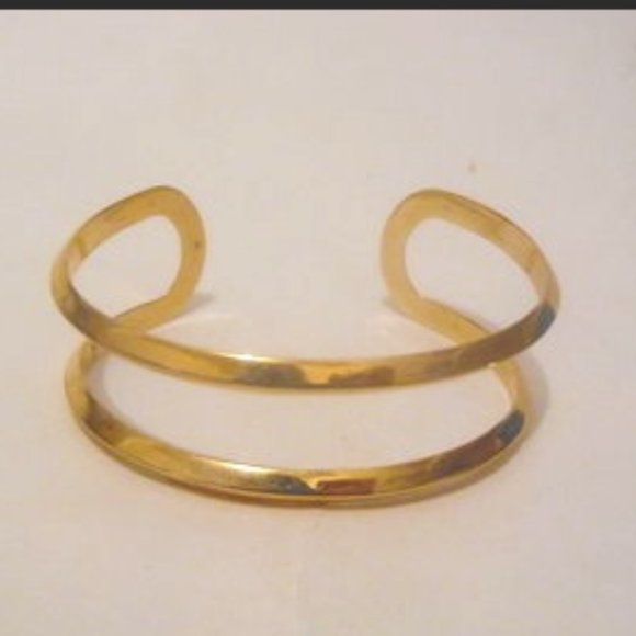 Bellezza High Polish Open Cuff Bracelet - Picture 4 of 5